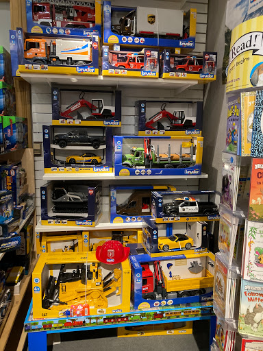 Baby Store «Galt Toys + Galt Baby - Downtown», reviews and photos, 900 N Michigan Ave, Chicago, IL 60611, USA