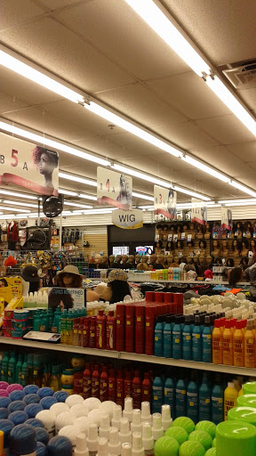 Beauty Supply Store «Lee Beauty Supply Corporation», reviews and photos, 15550 Grand River Ave, Detroit, MI 48227, USA