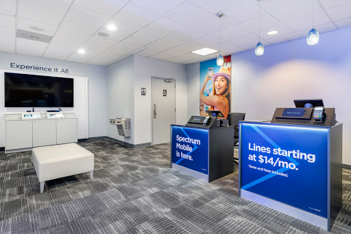 Cable Company «Bright House Networks», reviews and photos, 1004 US-92, Auburndale, FL 33823, USA