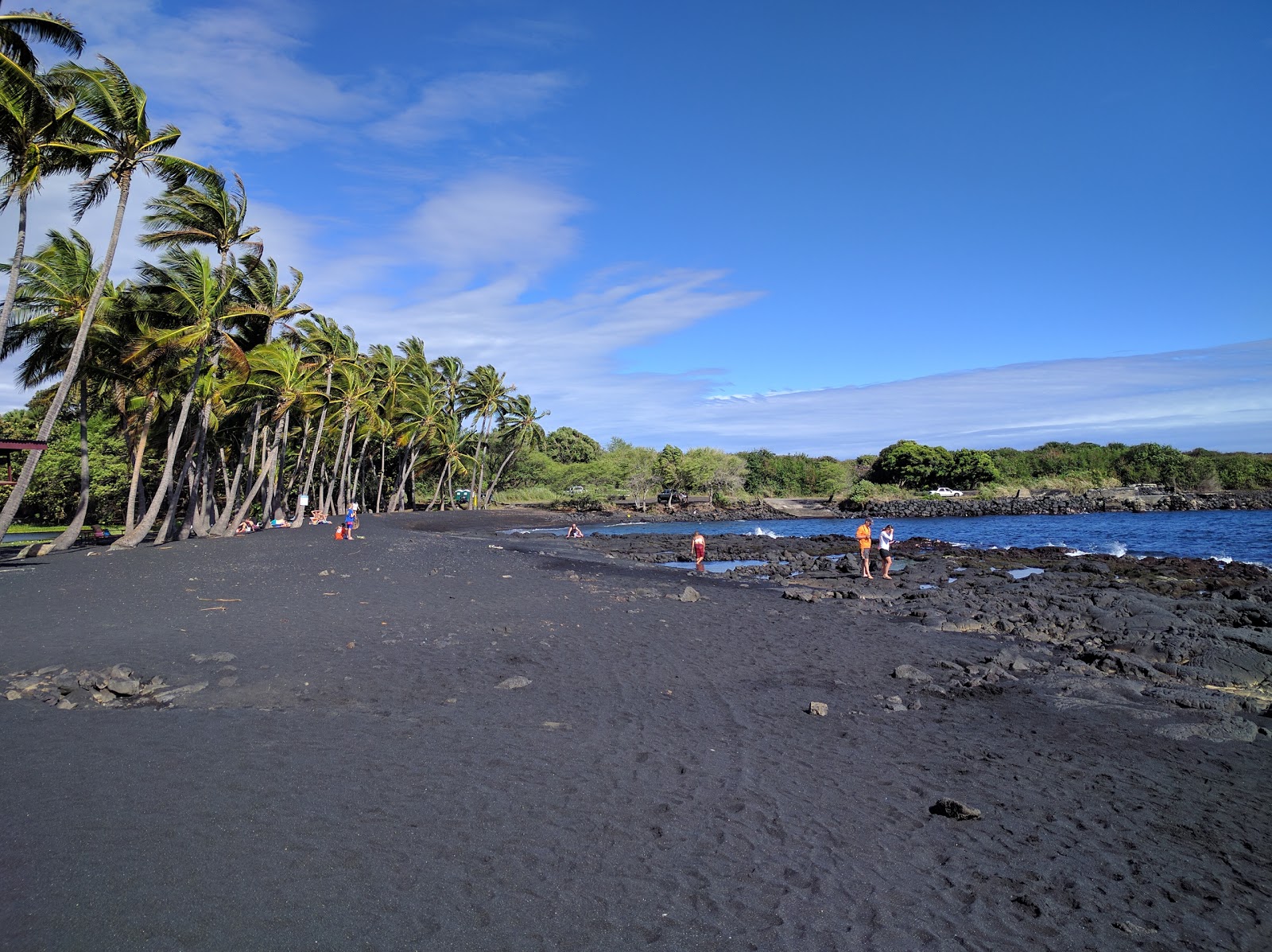 Foto di Punalu'u Beach area servizi