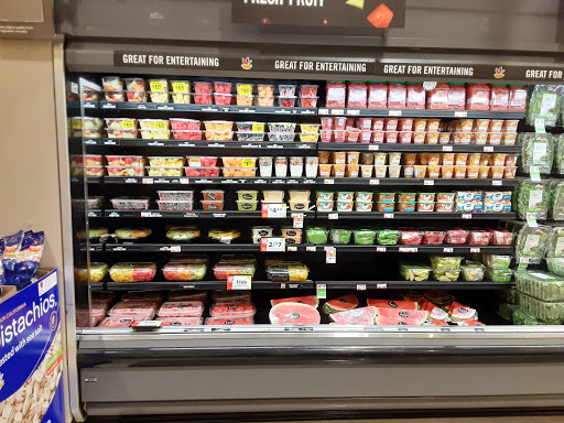 Grocery Store «Giant Food Stores», reviews and photos, 4855 West Chester Pike, Newtown Square, PA 19073, USA