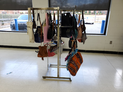 Donations Center «GCF Donation Center & Store (Garrett Rd.)», reviews and photos