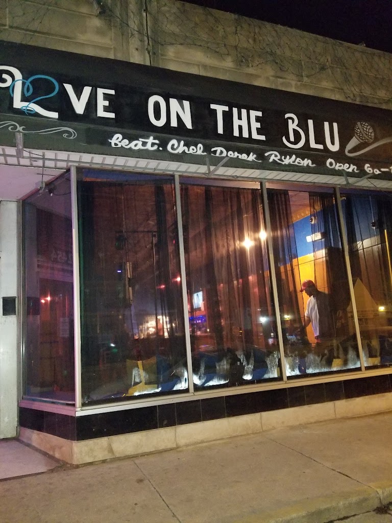 Love On The Blu 60406