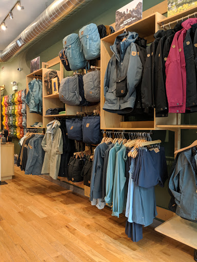 Outdoor Sports Store «Fjällräven Chicago», reviews and photos, 1708 N Damen Ave, Chicago, IL 60647, USA
