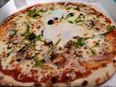 Piz a eve à Cazères