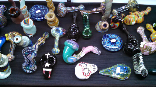 Pipe Supplier «Highlander Smoke Shop», reviews and photos, 802 16th St, Greeley, CO 80603, USA