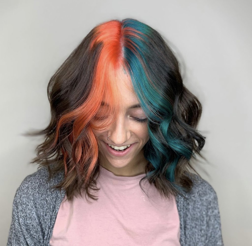 Valor Salon 48371