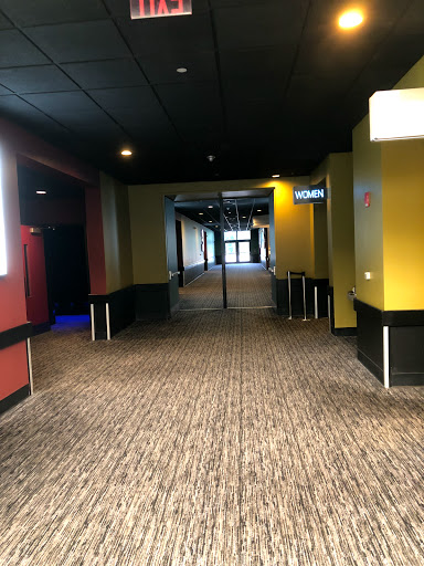 Movie Theater «Showcase Cinemas North Attleboro», reviews and photos, 640 S Washington St, North Attleborough, MA 02760, USA