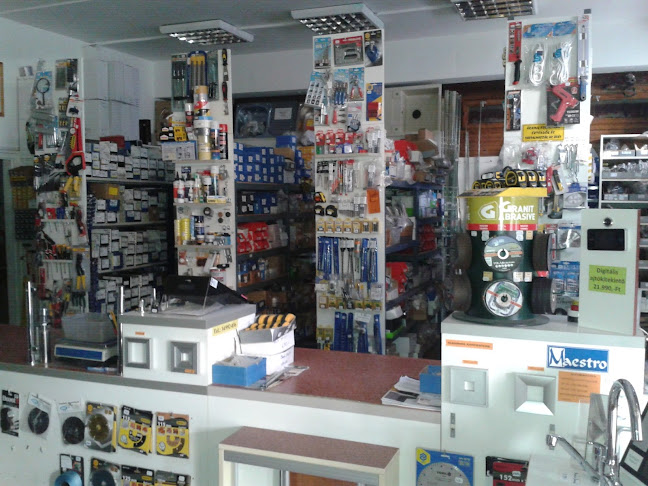 Hozzászólások és értékelések az Tibi Zár Vasalat-ról