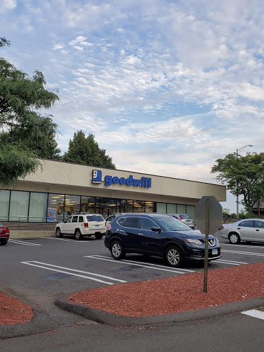 Store «Goodwill», reviews and photos, 190 Columbus Blvd, New Britain, CT 06051, USA