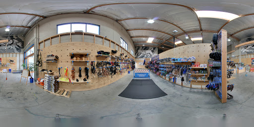 Pet Supply Store «BlueCollar Working Dog», reviews and photos, 1320 Glendale Blvd, Los Angeles, CA 90026, USA