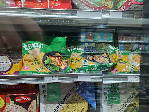 Kosher Grocery Store «Glatt Express», reviews and photos, 1400 Queen Anne Rd, Teaneck, NJ 07666, USA