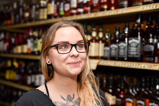 Wine Store «Waverly Wine & Liquor», reviews and photos, 920 E Main St # A, Waverly, TN 37185, USA