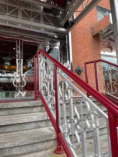 American Restaurant «Hard Rock Cafe», reviews and photos, 601 E Pratt St, Baltimore, MD 21202, USA