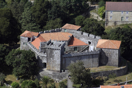 Castillo de Vimianzo 15129 a, R. da Torre, 22, 15129 Vimianzo, A Coruña, España
