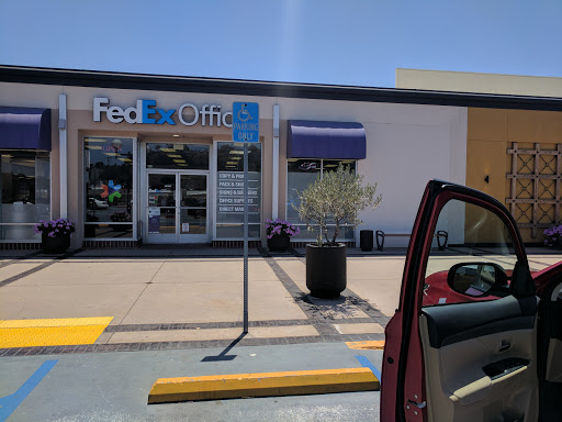 Shopping Mall «Hazard Center», reviews and photos, 7610 Hazard Center Dr, San Diego, CA 92108, USA