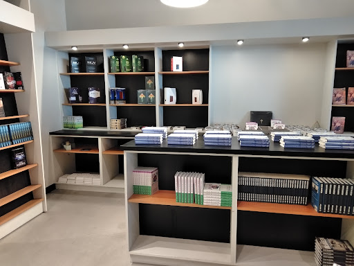 Christian Book Store «The Harvest Bookstore», reviews and photos, 6115 Arlington Ave, Riverside, CA 92504, USA