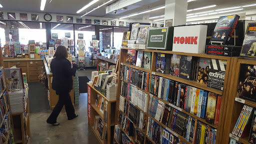 Book Store «Half Price Books», reviews and photos, 5017 Excelsior Blvd, St Louis Park, MN 55416, USA