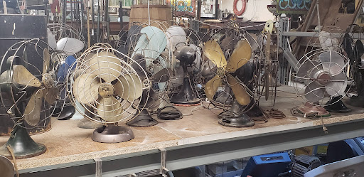 Antique Store «Old Town Architectural Salvage», reviews and photos, 126 N St Francis St, Wichita, KS 67202, USA