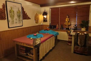 Lanna Thai Medische Massage Therapie image