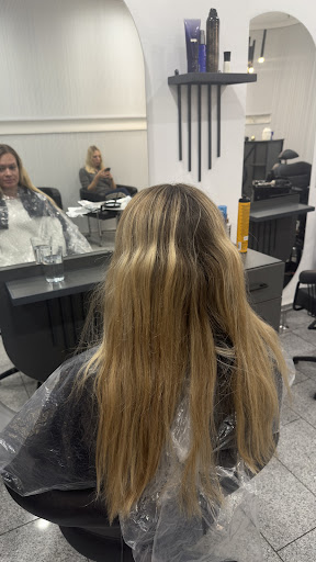 Hair Atelier In Vienna