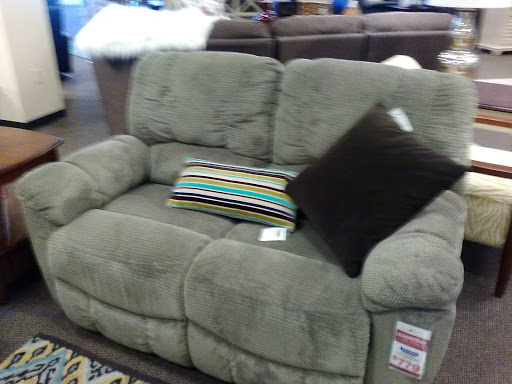 Furniture Store «La-Z-Boy Furniture Galleries», reviews and photos, 100 Quinn Dr, Pittsburgh, PA 15275, USA