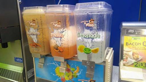 Convenience Store «Stripes», reviews and photos, 603 S Valley Mills Dr, Beverly Hills, TX 76711, USA