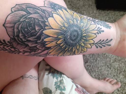 Tattoo Shop «Spaded and Jaded Tattoo», reviews and photos, 4666 S Mingo Rd c, Tulsa, OK 74146, USA