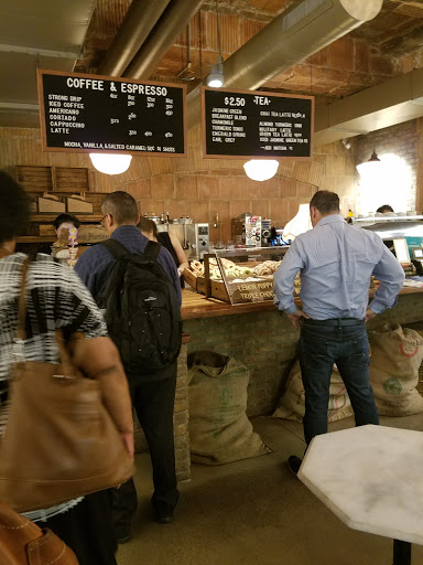 Donut Shop «Doughnut Vault», reviews and photos, 111 N Canal St, Chicago, IL 60606, USA