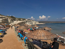 Madeo Beach'in fotoğrafı plaj tatil beldesi alanı