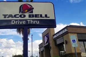 Taco Bell image