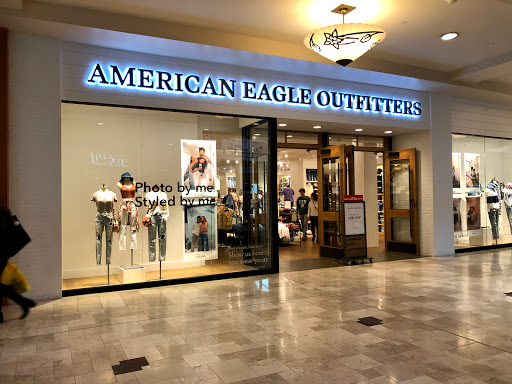 American Eagle Store