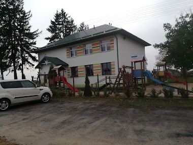 Szkoła Podstawowa W Dubicy Dolnej