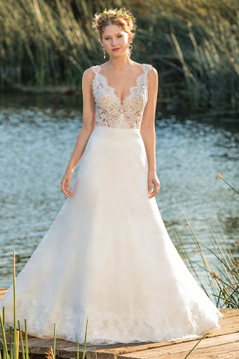 Bridal Shop «La Boutique De Bridal & Tuxes», reviews and photos, 3034 W New Haven Ave, West Melbourne, FL 32904, USA