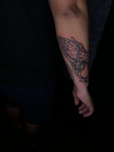 Tattoo Shop «Highland Tattoo», reviews and photos, 6816 Hollywood Blvd, Los Angeles, CA 90028, USA