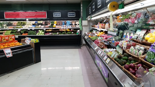 Grocery Store «Mar-Val», reviews and photos, 517 S Tehama St, Willows, CA 95988, USA