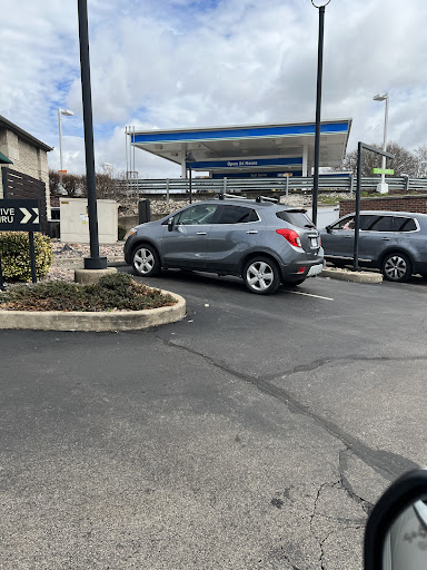 Coffee Shop «Starbucks», reviews and photos, 1030 S 5th St, St Charles, MO 63301, USA