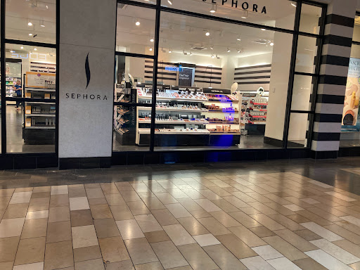 SEPHORA, 3333 Buford Dr NE #1046b, Buford, GA 30519, USA, 