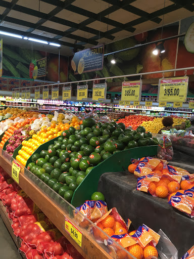 Supermarket «Grand Concourse Food Bazaar Supermarket», reviews and photos, 238 E 161st St, Bronx, NY 10451, USA