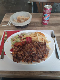 Plats et boissons du Restaurant Deniz Kebab à Poissy - n°10