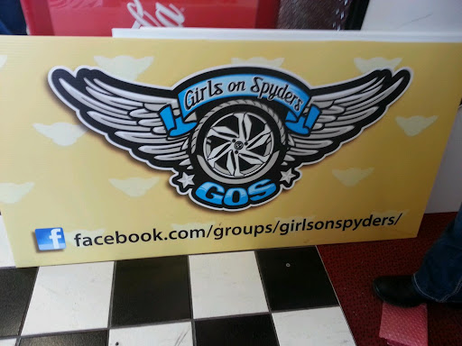 Motorcycle Dealer «Pitbull Powersports», reviews and photos, 1332 N Glenstone Ave, Springfield, MO 65802, USA