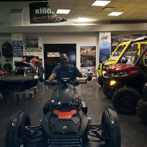 Motorcycle Dealer «Apache Motorcycles Mesa», reviews and photos, 1350 S Clearview Ave, Mesa, AZ 85209, USA