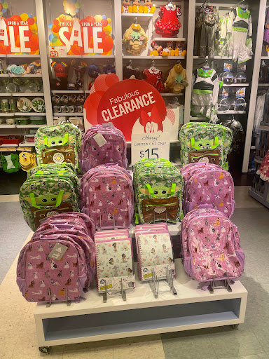 Toy Store «Disney Store», reviews and photos, 10600 Quil Ceda Blvd, Tulalip, WA 98271, USA