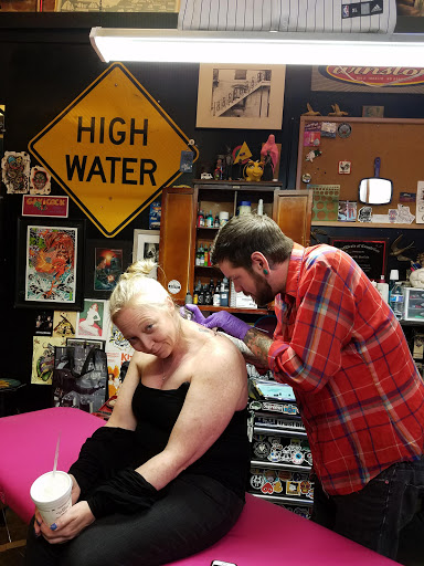 Tattoo Shop «Hell or High Water Tattoo shop», reviews and photos, 2035 Magazine St, New Orleans, LA 70130, USA
