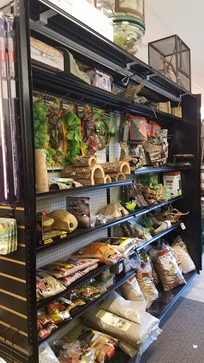 Pet Store «Movie Vault & PETropoliS live», reviews and photos, 1296 Anderson City Rd, Lawrenceburg, KY 40342, USA