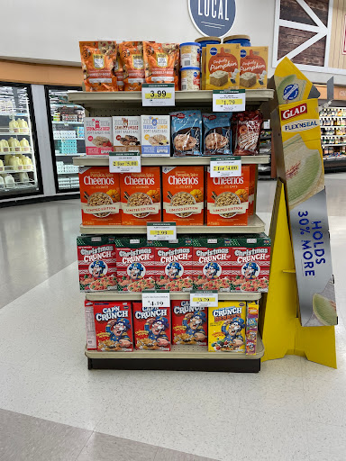 Grocery Store «Lowes Foods on Rowlock Way», reviews and photos, 8201 Rowlock Way, Raleigh, NC 27613, USA