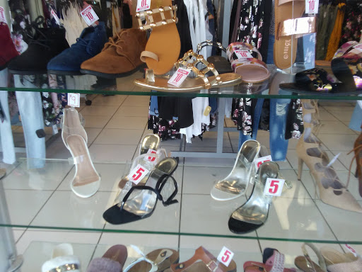 Shopping Mall «Collegetown Shopping Center», reviews and photos, 731 Delsea Dr, Glassboro, NJ 08028, USA