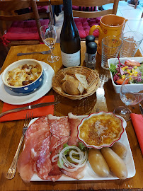 Raclette du Restaurant français La Table Savoyarde à Châtel - n°8