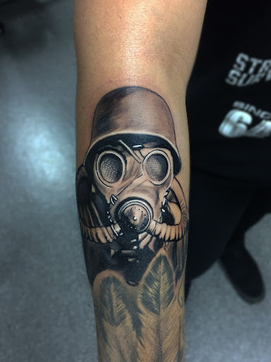 Tattoo Shop «Living Art Gallery Tattoo Lounge», reviews and photos, 3107 S El Camino Real, San Clemente, CA 92672, USA