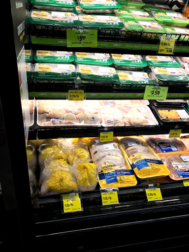 Grocery Store «Grocery Outlet Bargain Market», reviews and photos, 12010 San Pablo Ave, Richmond, CA 94805, USA